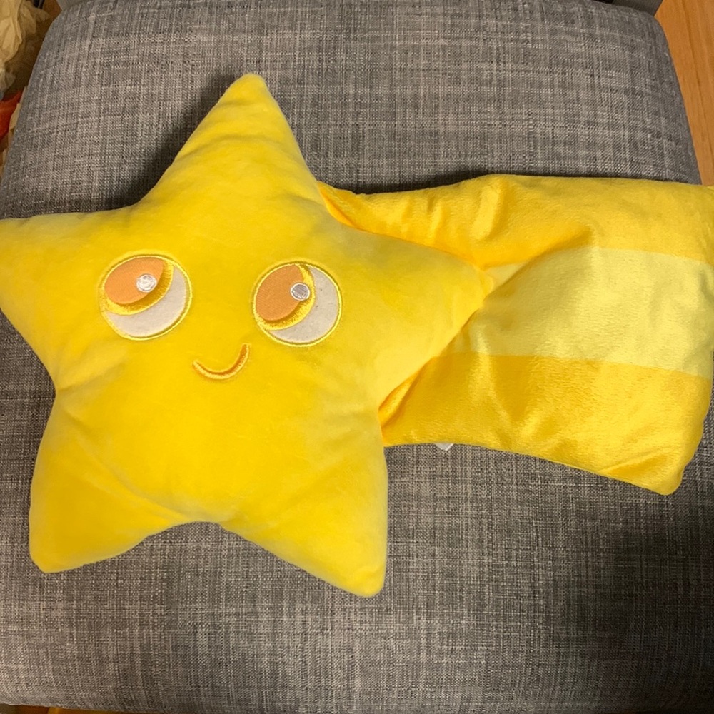 Disneyland Pixar Pier Shooting Star Plush